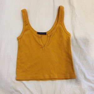 Brandy Mustard Tank